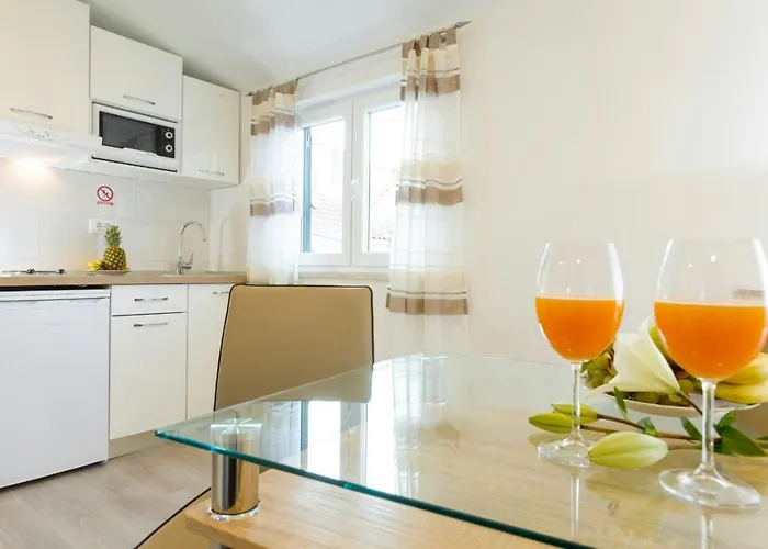 Апартаменты & Libar